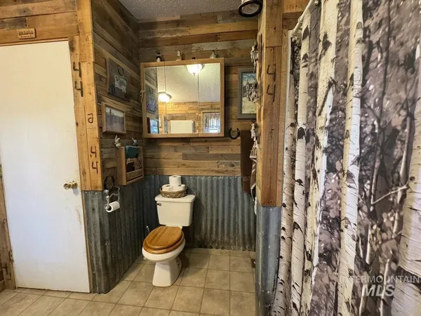 $650,000 | 103 West 420 North, Shoshone, ID 83352