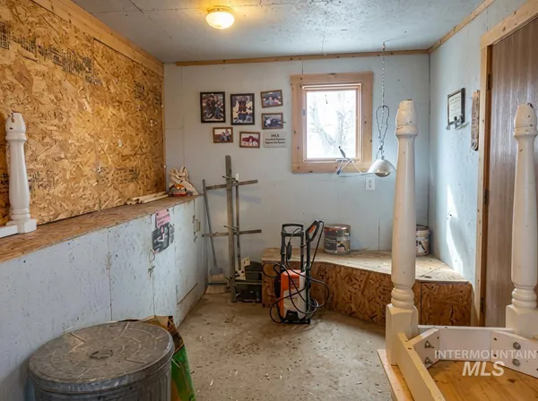 $650,000 | 103 West 420 North, Shoshone, ID 83352