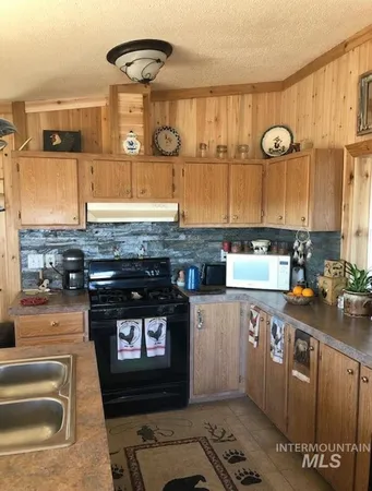 $650,000 | 103 West 420 North, Shoshone, ID 83352