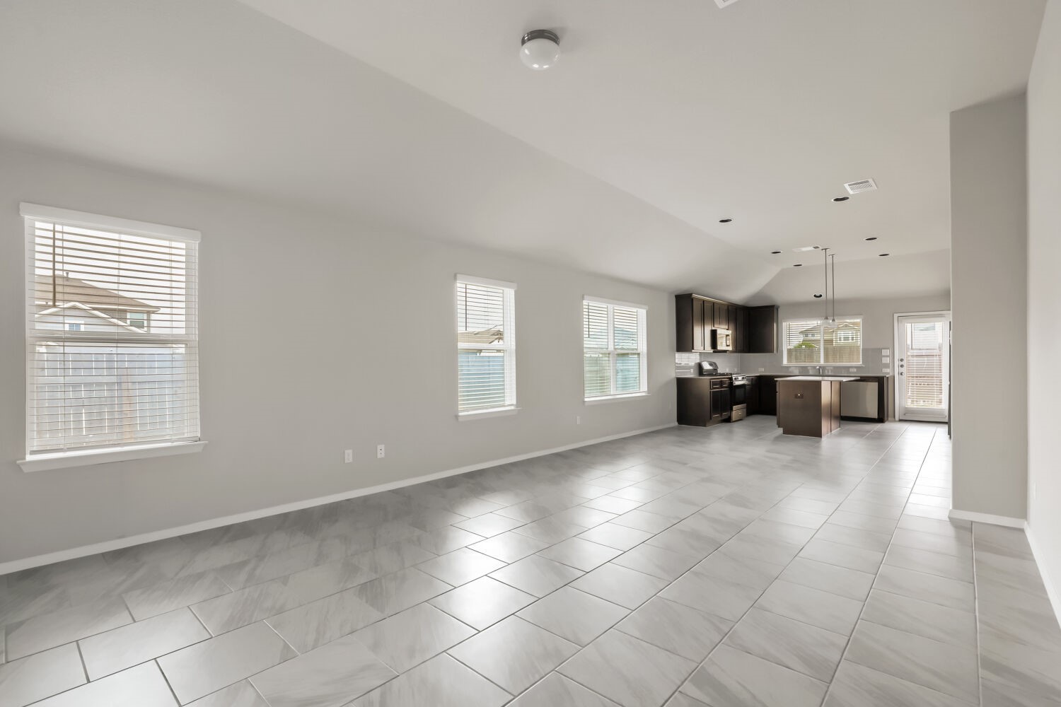 201 Stein Road Georgetown, TX 78626 - Photo 5 of 28