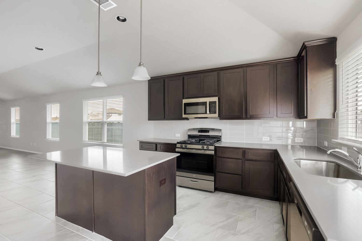 201 Stein Road Georgetown, TX 78626 - Photo 10 of 28