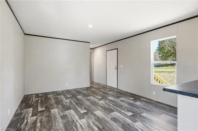 $160,900 | 185 Glen Terrace, Mount Airy, NC 27030