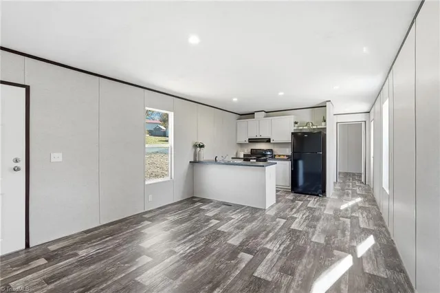 $160,900 | 185 Glen Terrace, Mount Airy, NC 27030