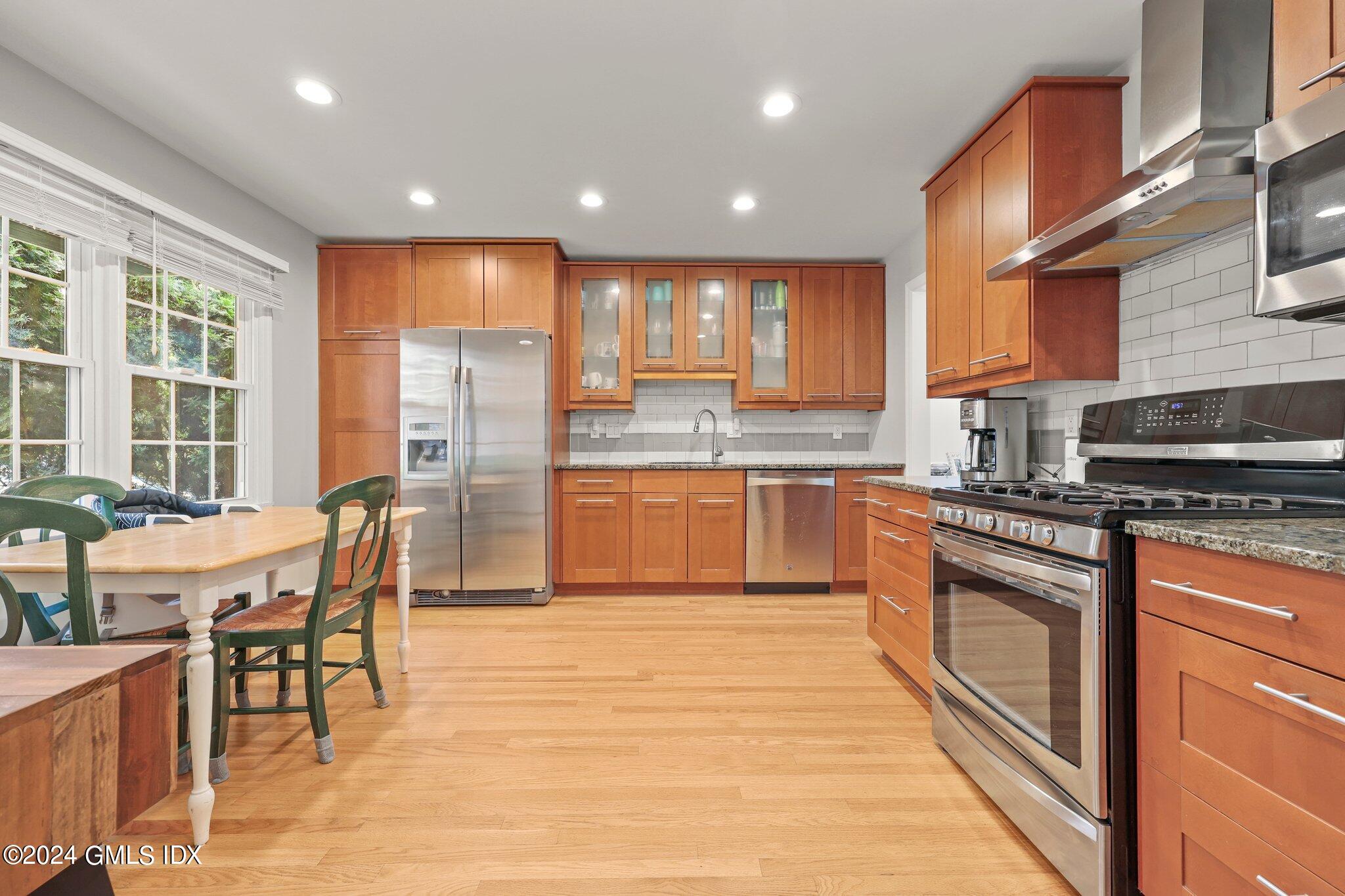 78 River Road, Unit 9 Cos Cob, CT 06807 - Photo 4 of 49 5-web-or-mls-78-river-rd-unit-9