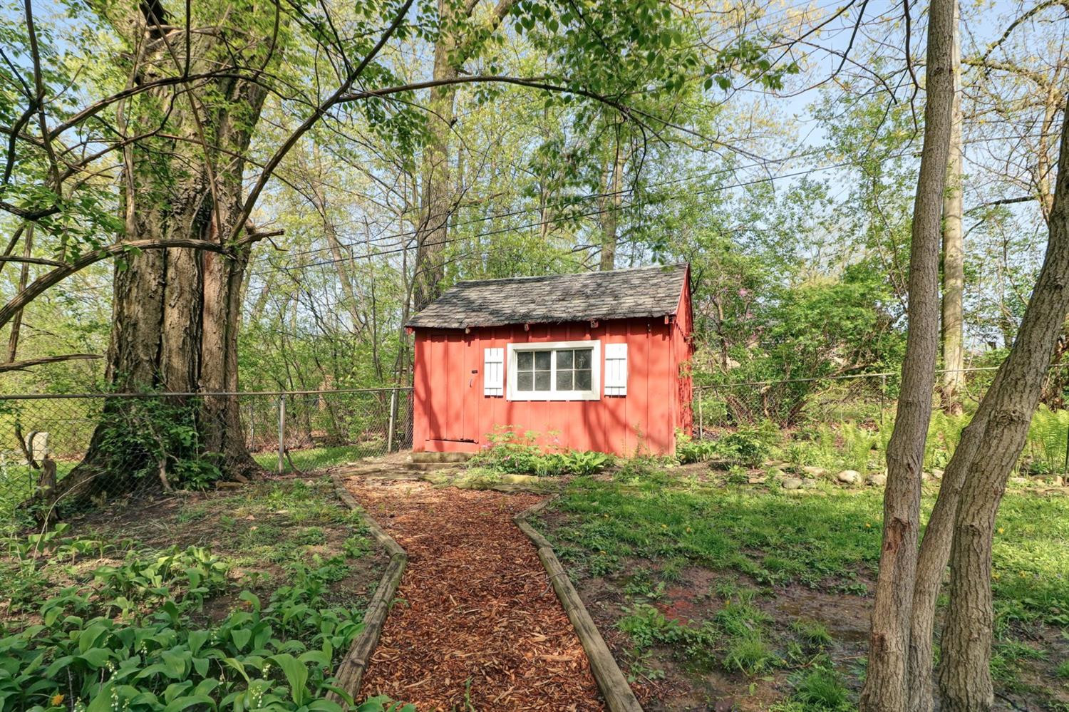 2525 Kimberley Road Ann Arbor, MI 48104 - Photo 24 of 28 Photo 24