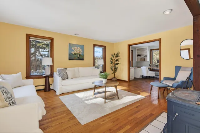 $1,049,000 | 200 Sisquisic Trail, Yarmouth, ME 04096