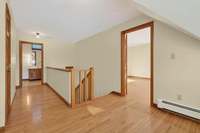 $1,049,000 | 200 Sisquisic Trail, Yarmouth, ME 04096