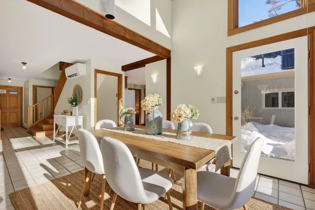 $1,049,000 | 200 Sisquisic Trail, Yarmouth, ME 04096