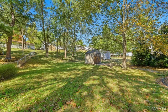 $260,000 | 215 Birchleaf Drive, St. Peters, MO 63376