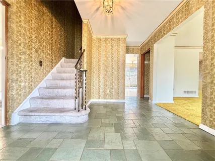 $300,000 | 3206 Brunton Drive, Glenshaw, PA 15116