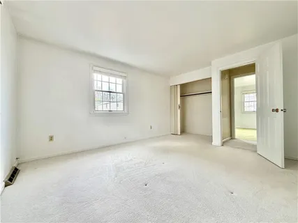 $300,000 | 3206 Brunton Drive, Glenshaw, PA 15116