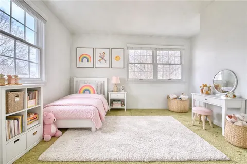 $300,000 | 3206 Brunton Drive, Glenshaw, PA 15116