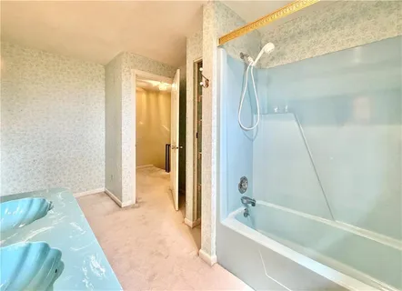 $300,000 | 3206 Brunton Drive, Glenshaw, PA 15116