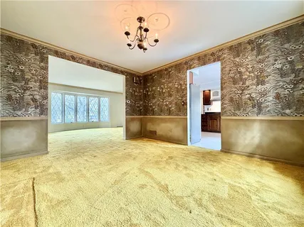 $300,000 | 3206 Brunton Drive, Glenshaw, PA 15116