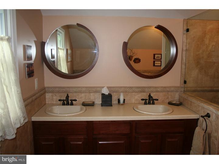 2310 Fairway Road Huntingdon Valley, PA 19006 - Photo 15 of 19 Gallery Image 15