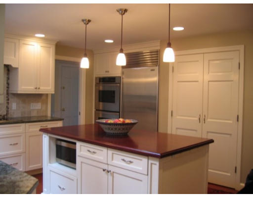 41 Cartwright Road Wellesley, MA 02482 - Photo 5 of 23