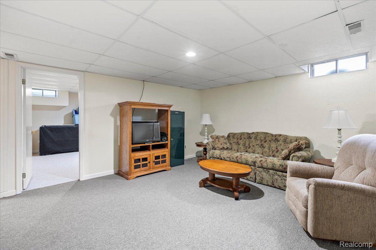 58685 Travis Road New Hudson, MI 48165 - Photo 27 of 50 Gallery Image 27