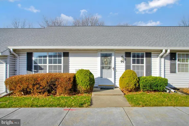 $300,000 | 9278 Cherry Lane, Unit 91, Laurel, MD 20708