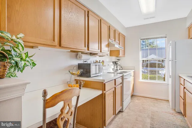 $300,000 | 9278 Cherry Lane, Unit 91, Laurel, MD 20708