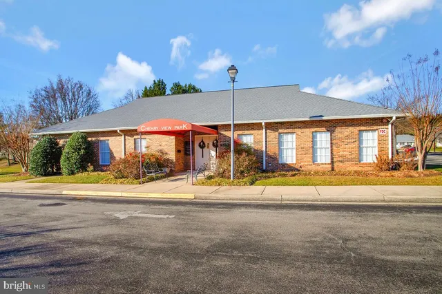 $300,000 | 9278 Cherry Lane, Unit 91, Laurel, MD 20708