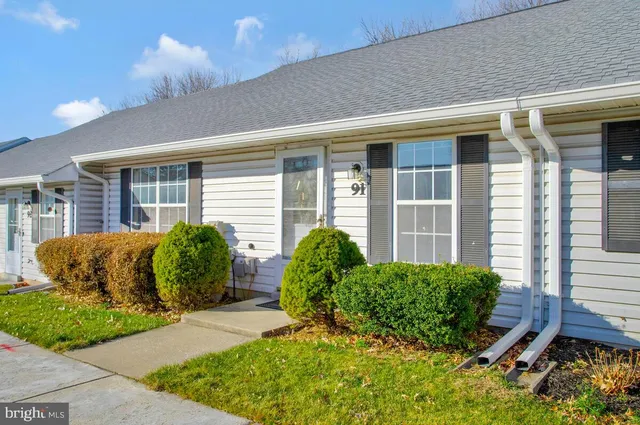 $300,000 | 9278 Cherry Lane, Unit 91, Laurel, MD 20708