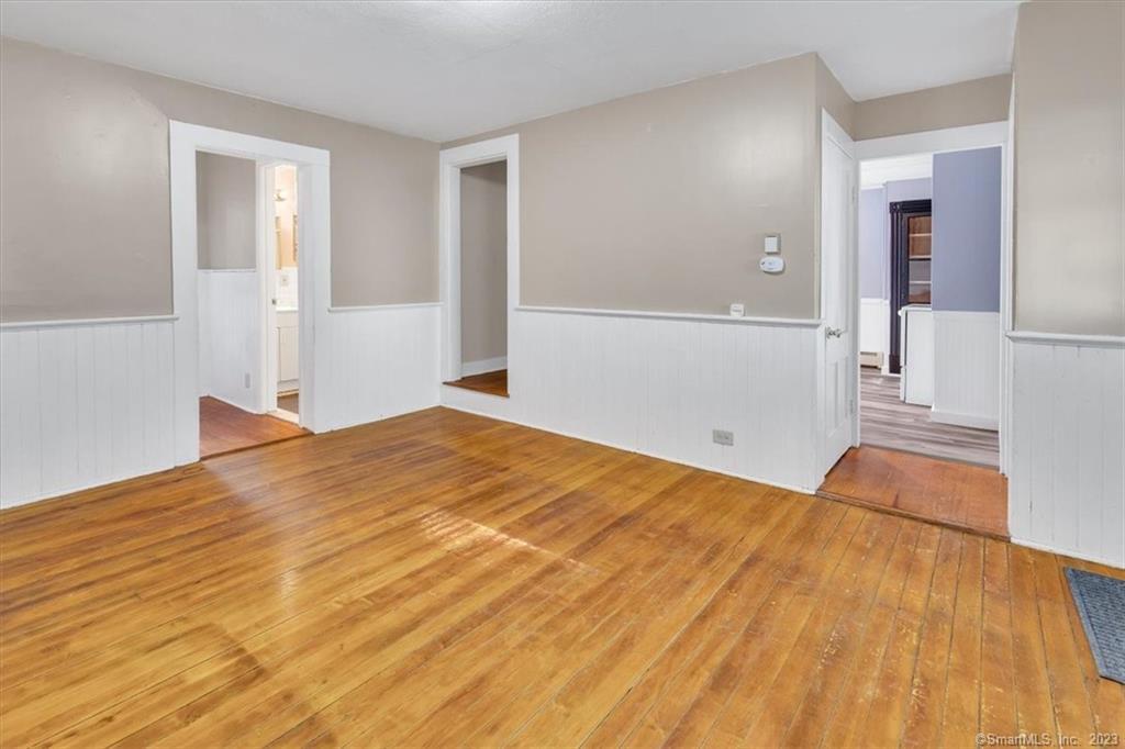 56 Winter Street Manchester, CT 06040 - Photo 6 of 36