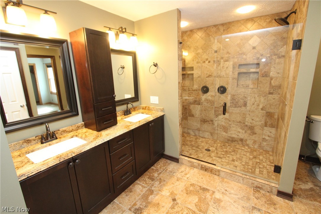 4711 Turney Road Madison, OH 44057 - Photo 13 of 30