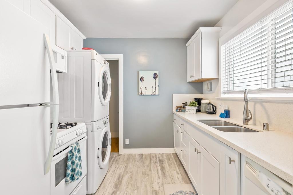 2432 3rd Street Santa Monica, CA 90405 - Photo 4 of 62