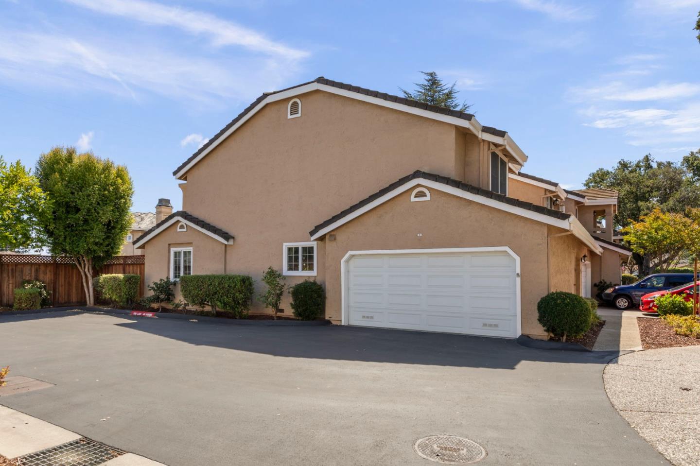 171 Redding Road Campbell, CA 95008 - Photo 2 of 28 Gallery Image 2
