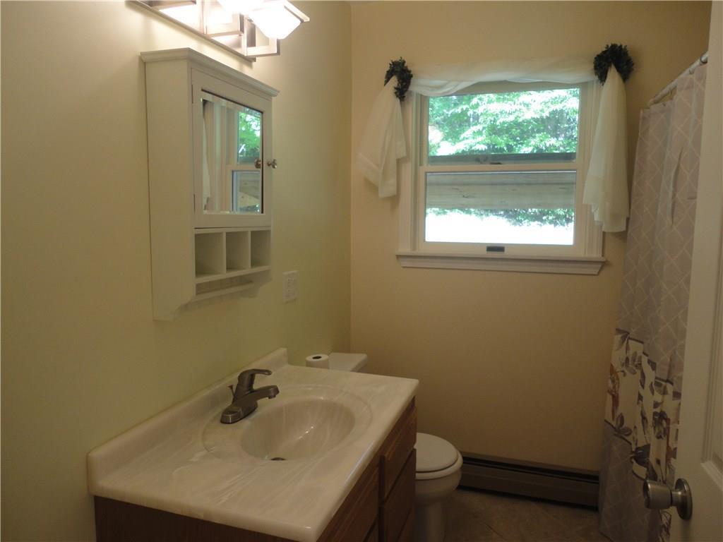 203 North Raymond Road Poland, ME 04274 - Photo 9 of 28 Photo