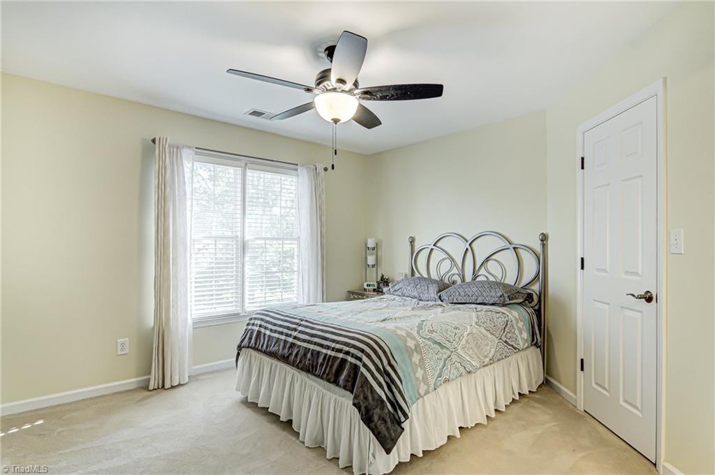 5401 Leytonstone Court Oak Ridge, NC 27310 - Photo 27 of 41 3rd bedroom with walk-in closet and shares Jack N Jill Bathroom.