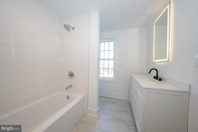 $1,198,800 | 2627 County Line Road, Chalfont, PA 18914