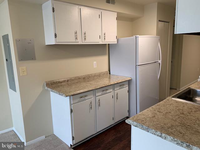 435 Christopher Avenue, Unit 23 Gaithersburg, MD 20879 - Photo 7 of 17