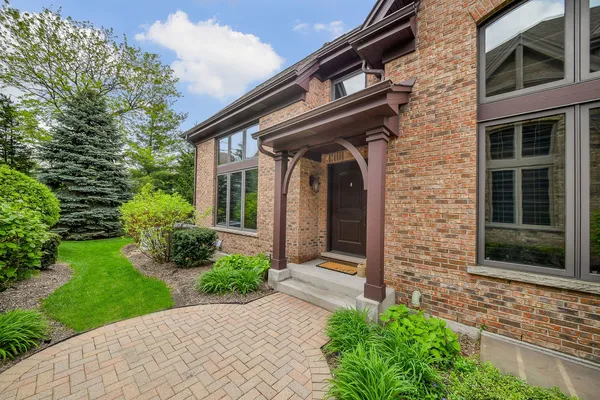 $1,450,000 | 2009 Mackenzie Place, Unit 2009, Wheaton, IL 60187