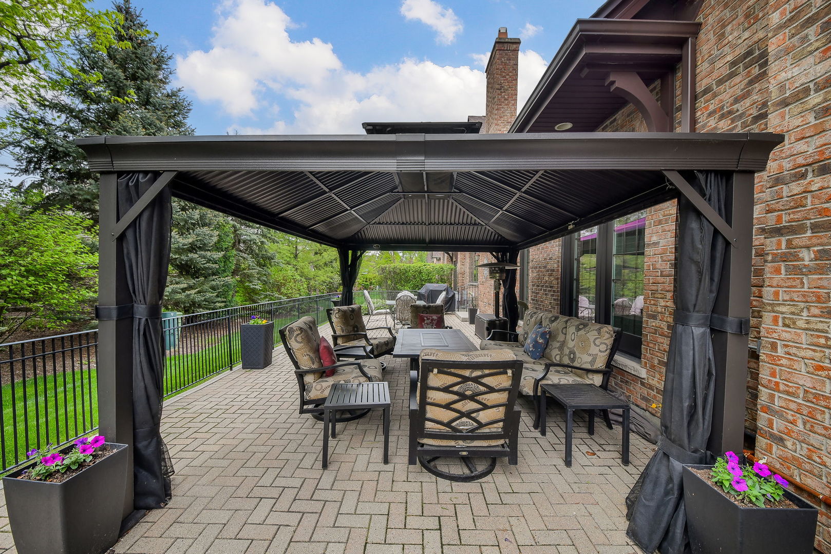 2009 Mackenzie Place, Unit 2009 Wheaton, IL 60187 - Photo 48 of 53