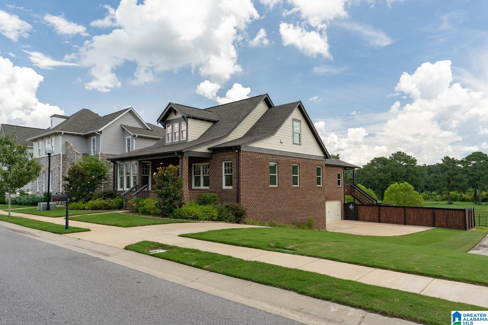 2968 Altadena Ridge Drive Birmingham, AL 35243 - Photo 2 of 34