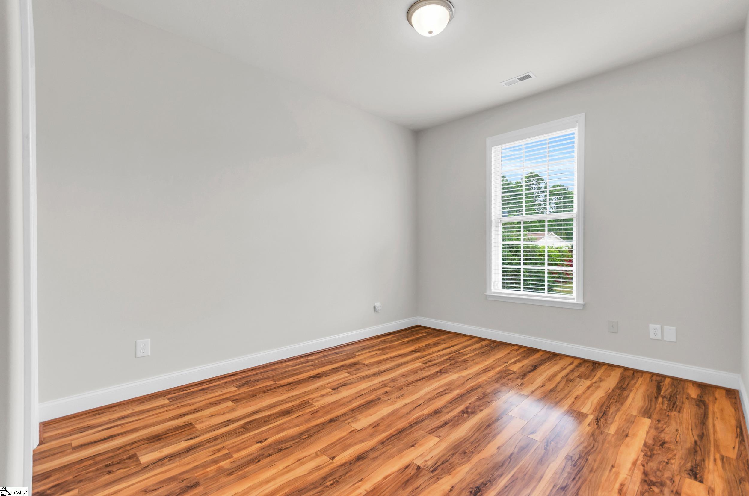110 Faulkner Circle Greer, SC 29651 - Photo 11 of 18 Gallery Image 11