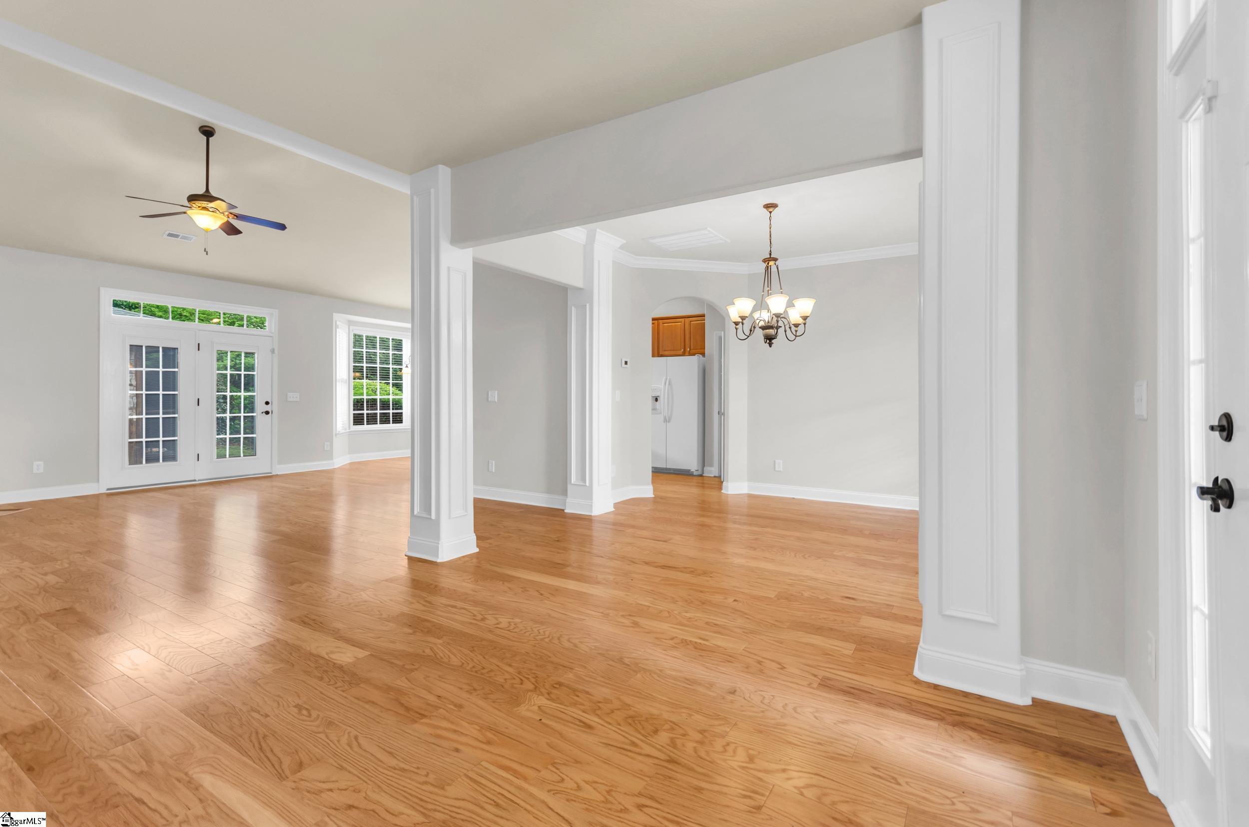 110 Faulkner Circle Greer, SC 29651 - Photo 4 of 18 Gallery Image 4