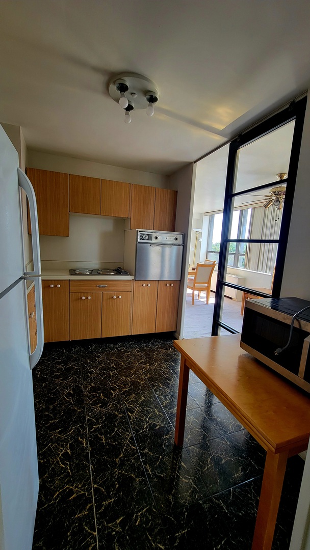 5701 North Sheridan Road, Unit 5U Chicago, IL 60660 - Photo 9 of 14 Gallery Image 9