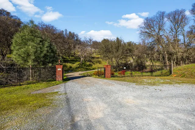 $995,000 | 8088 La Trelle Court, Pilot Hill, CA 95664