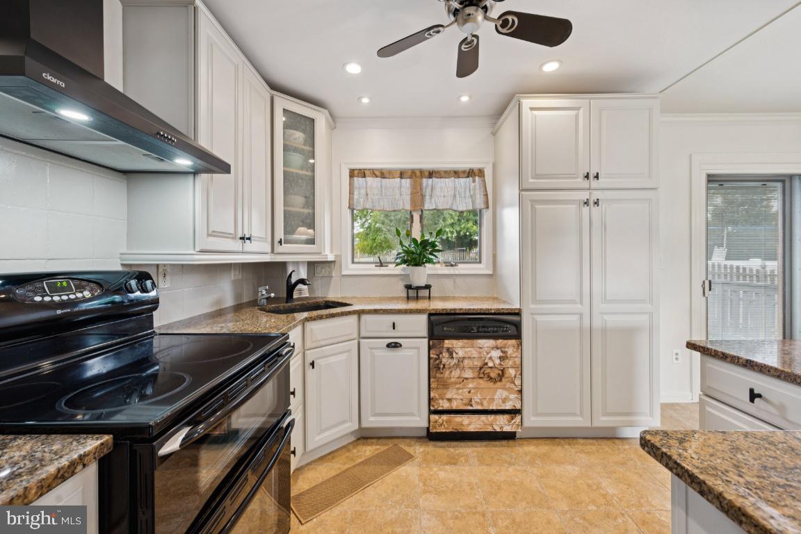 17 Randy Road Glendora, NJ 08029 - Photo 11 of 27 Gallery Image 11