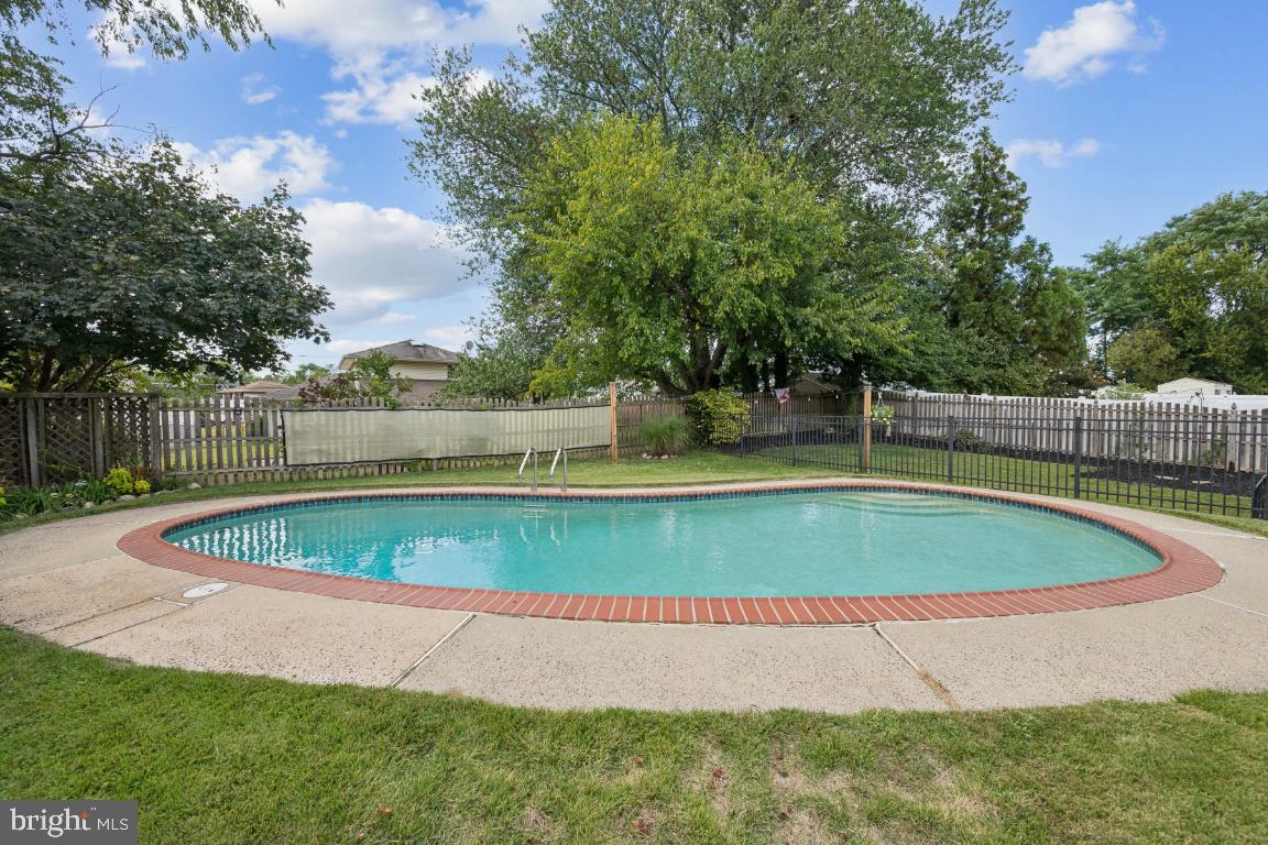 17 Randy Road Glendora, NJ 08029 - Photo 24 of 27 Gallery Image 24