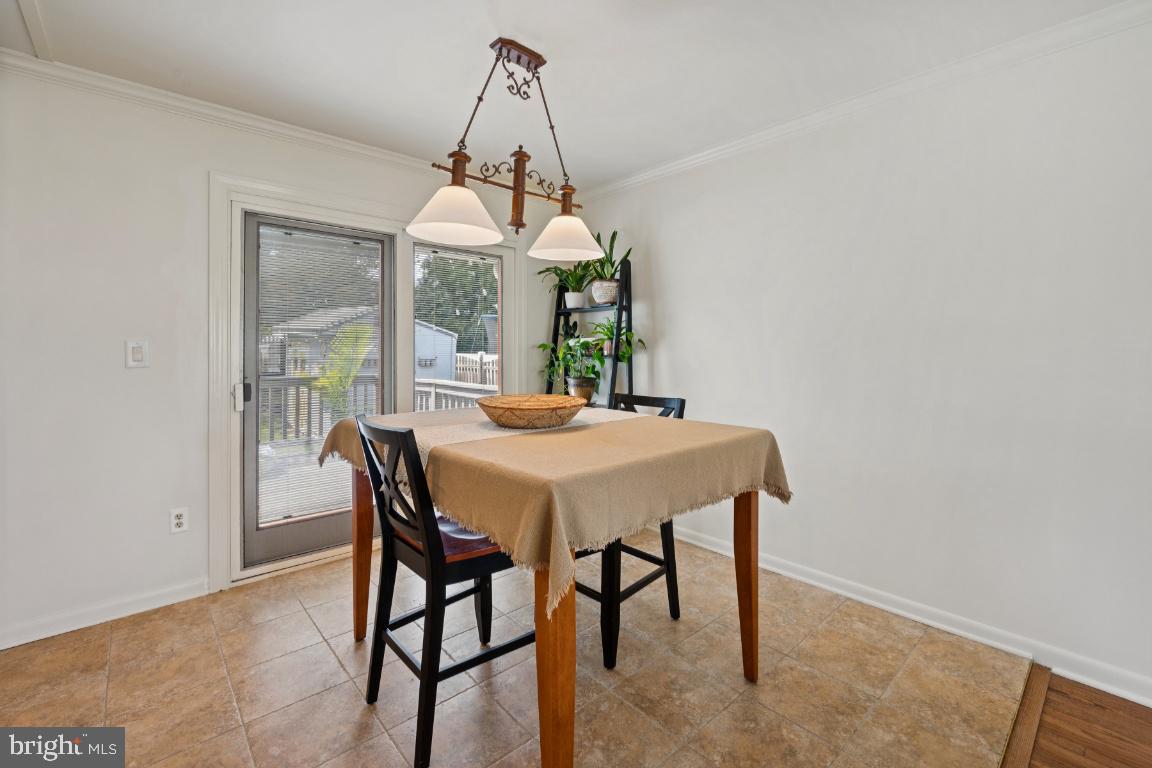 17 Randy Road Glendora, NJ 08029 - Photo 7 of 27 Gallery Image 7