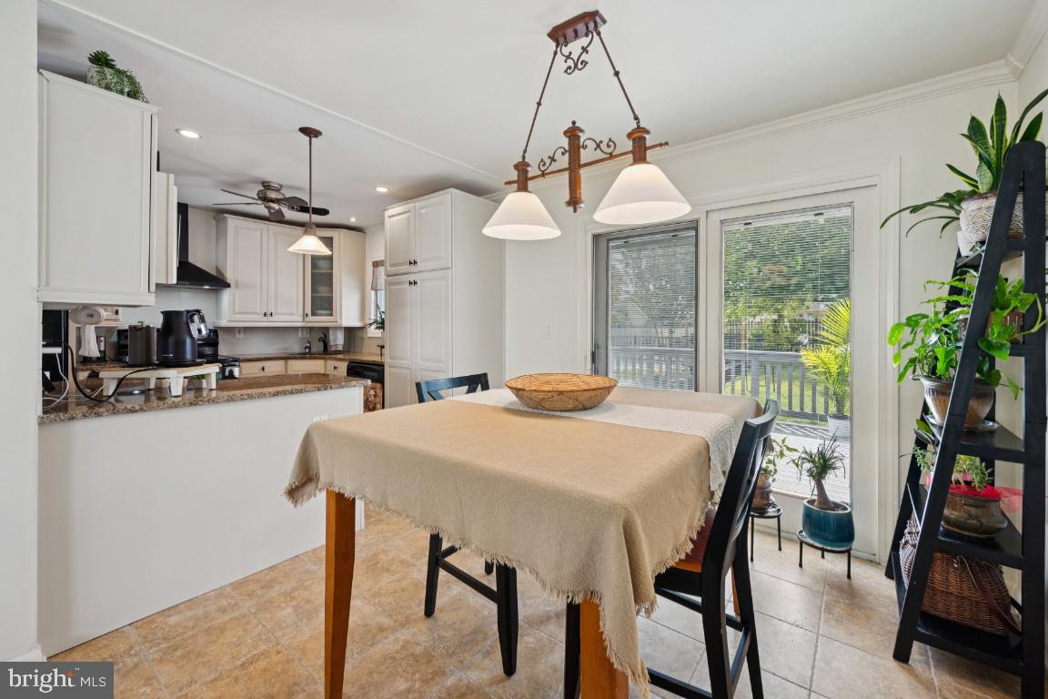 17 Randy Road Glendora, NJ 08029 - Photo 8 of 27 Gallery Image 8