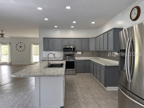 $434,900 | 8313 Augusta Highway, Fairfax, SC 29827