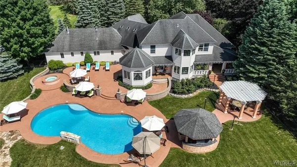 $1,600,000 | 3248 Lockport Olcott Road, Newfane, NY 14108