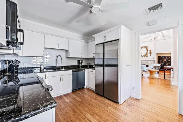 $20,000 | 5 North Beach Road, Jupiter Island, FL 33455