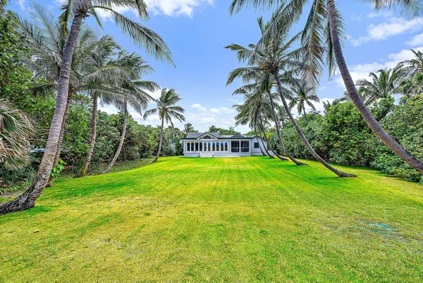 $20,000 | 5 North Beach Road, Jupiter Island, FL 33455