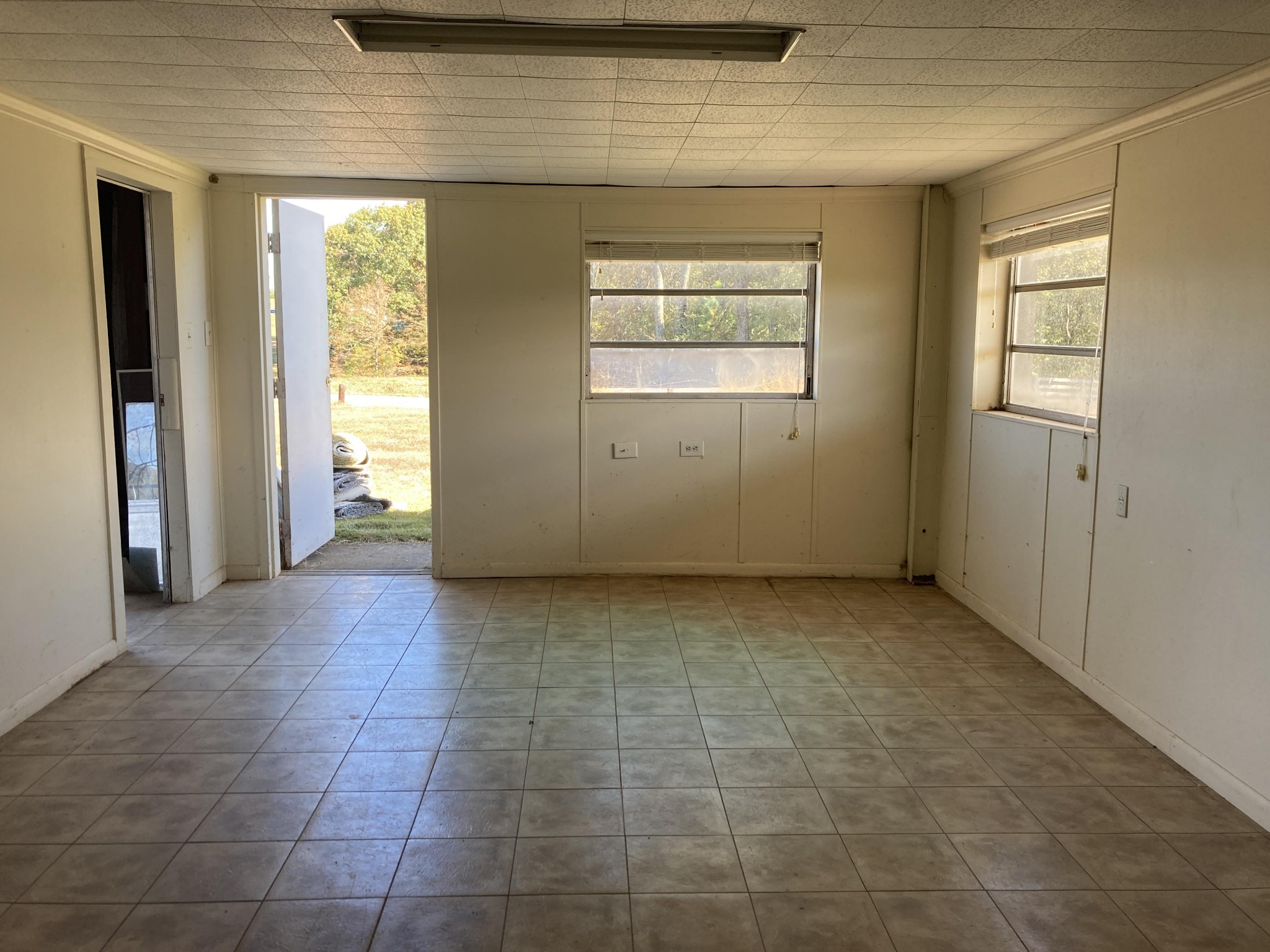 0 Second Creek Road Five Points, TN 38457 - Photo 14 of 17 an empty room that has a window in it