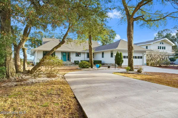 $985,000 | 3347 Channelside Drive Southwest, Supply, NC 28462
